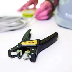 C.K Tools T1260 Automatic Cable & Wire Stripper -Master Tools Shop 617mi2J6t0L. AC SL1500