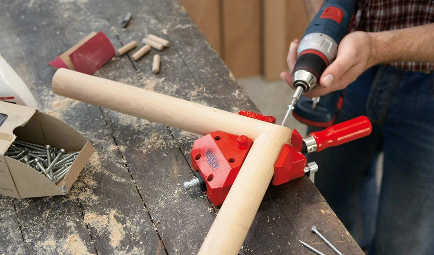 Bessey WS3 90 Degree Mitre Clamp 2 Bessey WS3 90 Degree Mitre Clamp - Image 2