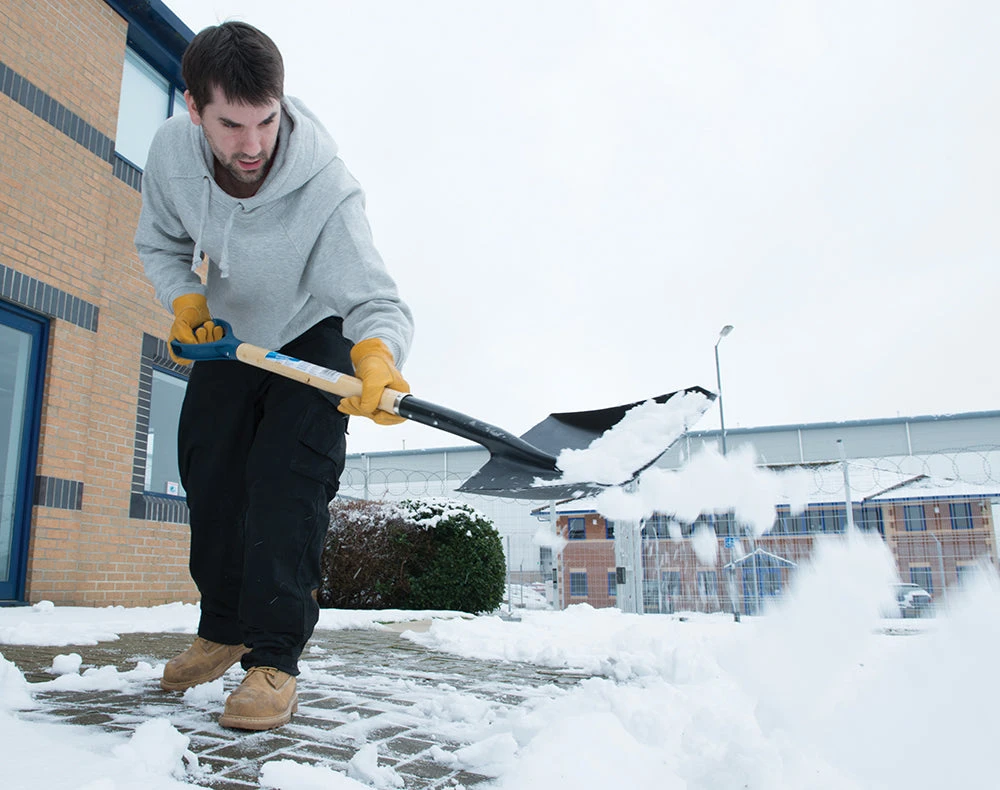 Silverline GT30 No.2 Shovel 980mm 2 Silverline GT30 No.2 Shovel 980mm - Image 2